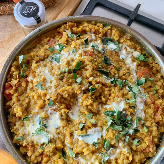 Dahl de Lentejas Rojas con Garam Masala y Cúrcuma