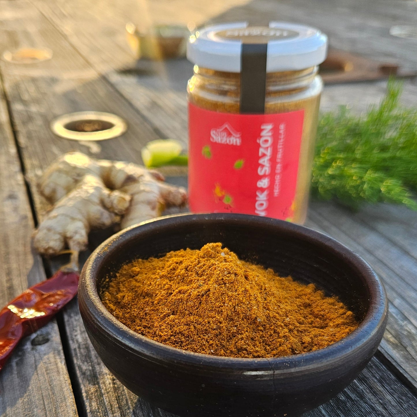 Wok & Sazón